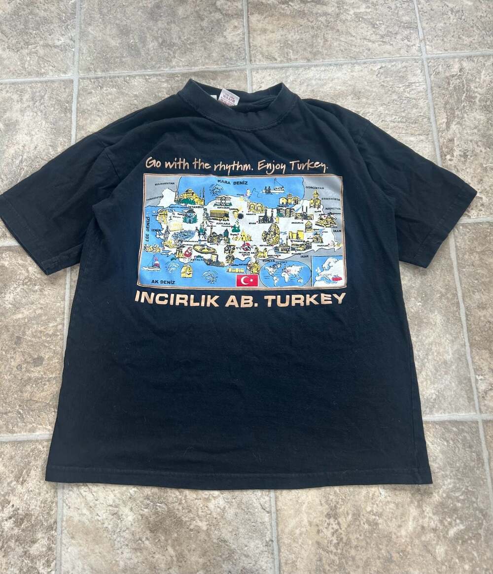 Vintage Incirlik AB Turkey Map Graphic T-Shirt Small Souvenir Tee
